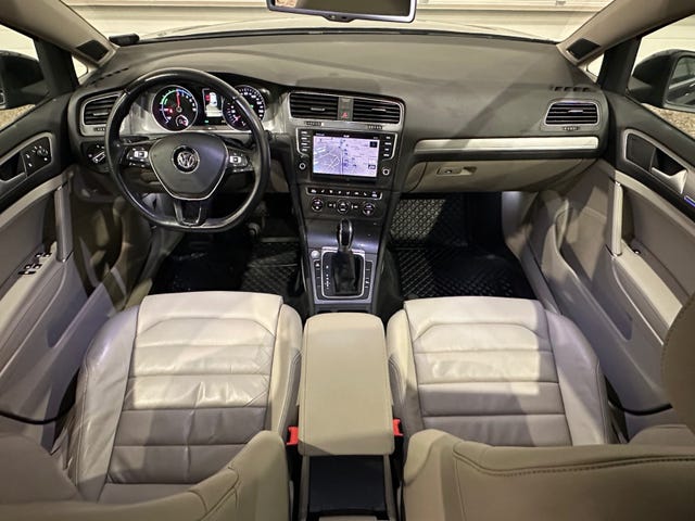 2015 VOLKSWAGEN GOLF - 15