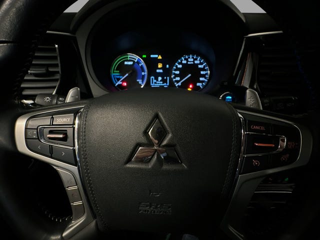 2020 MITSUBISHI OUTLANDER - 13