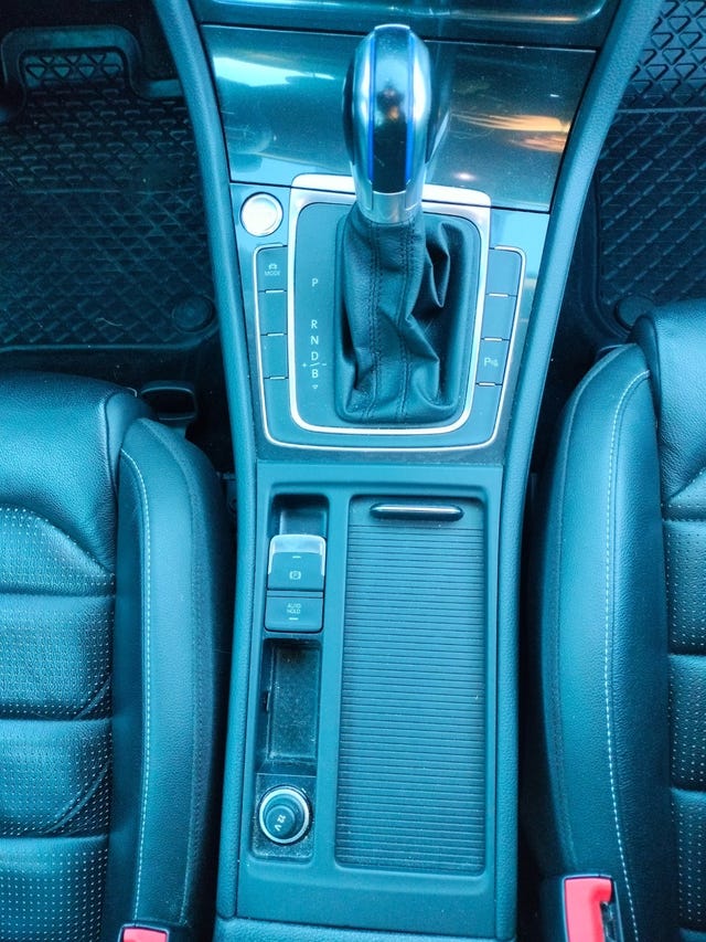 2019 VOLKSWAGEN GOLF - 22