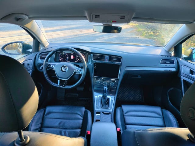 2019 VOLKSWAGEN GOLF - 11