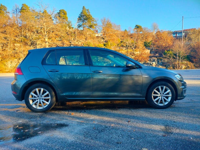 WVWZZZAUZK8908466 2019 VOLKSWAGEN GOLF-1