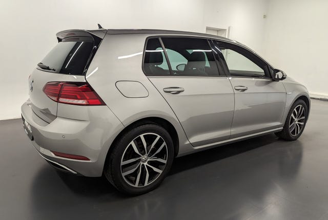 2019 VOLKSWAGEN GOLF - 9