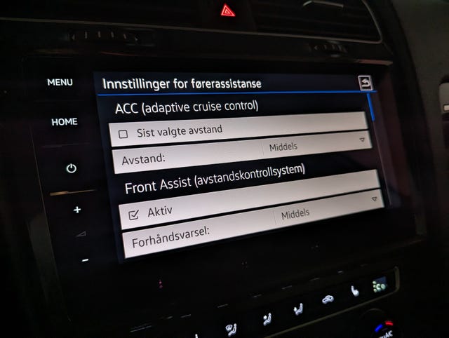 2019 VOLKSWAGEN GOLF - 40