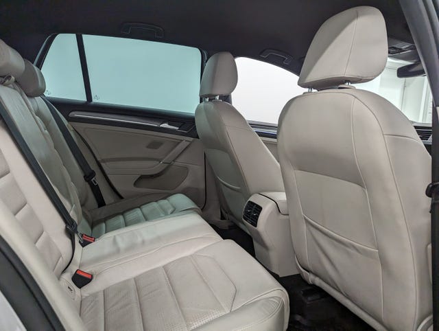 2019 VOLKSWAGEN GOLF - 55