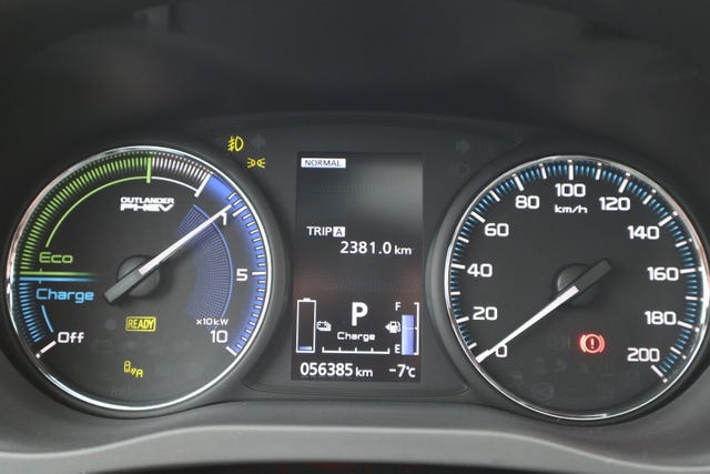 2020 MITSUBISHI OUTLANDER - 32