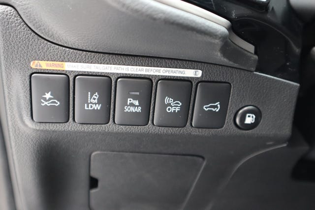 2020 MITSUBISHI OUTLANDER - 33