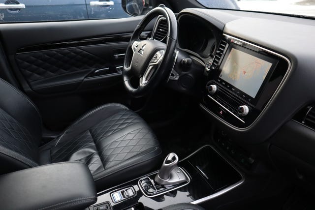 2020 MITSUBISHI OUTLANDER - 31