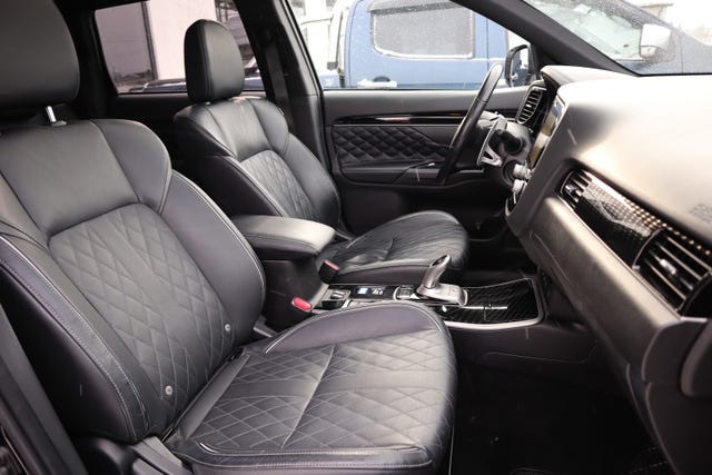 2020 MITSUBISHI OUTLANDER - 29