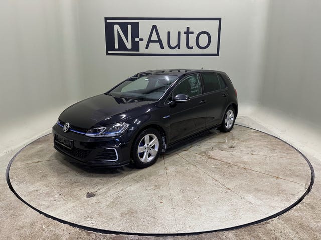 2018 VOLKSWAGEN GOLF - 19