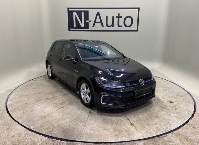 WVWZZZAUZJW804822 2018 VOLKSWAGEN GOLF-4