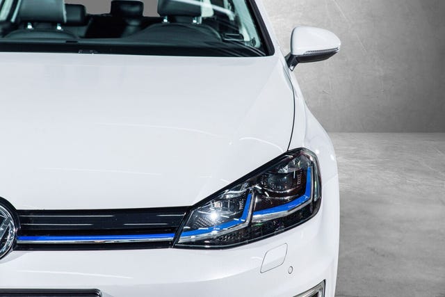 WVWZZZAUZK8909482 2019 VOLKSWAGEN GOLF-5