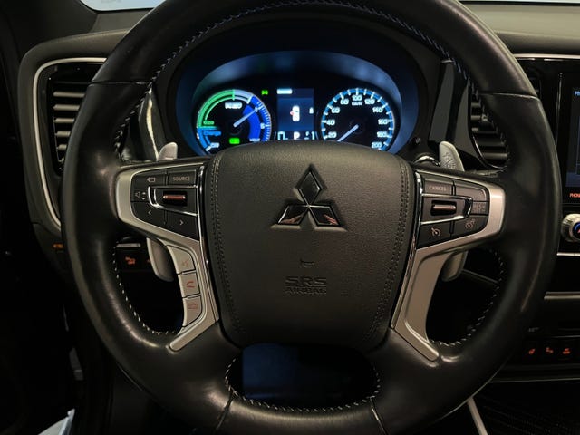 2020 MITSUBISHI OUTLANDER - 12