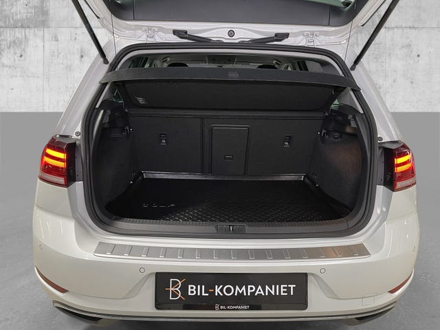 2018 VOLKSWAGEN GOLF - 8