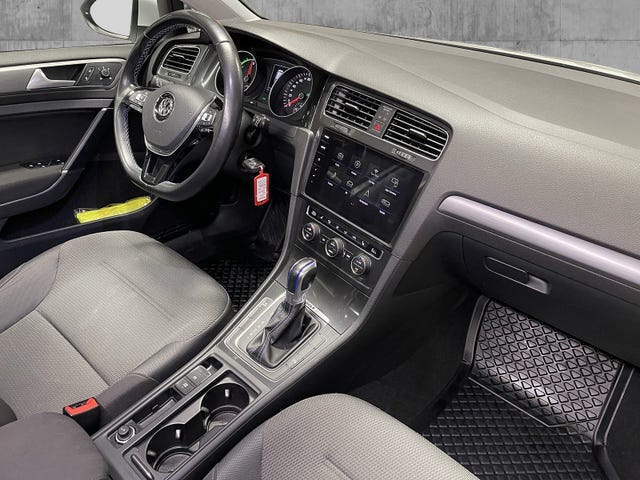 2018 VOLKSWAGEN GOLF - 13