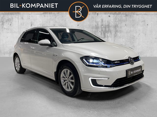WVWZZZAUZJW907117 2018 VOLKSWAGEN GOLF-1