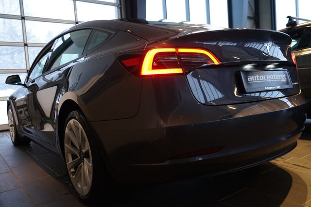 LRW3E7EK1PC706899 2022 TESLA MODEL 3-5