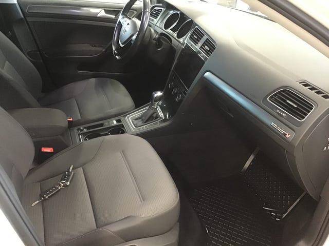 2019 VOLKSWAGEN GOLF - 14