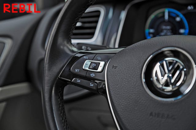 2019 VOLKSWAGEN GOLF - 13