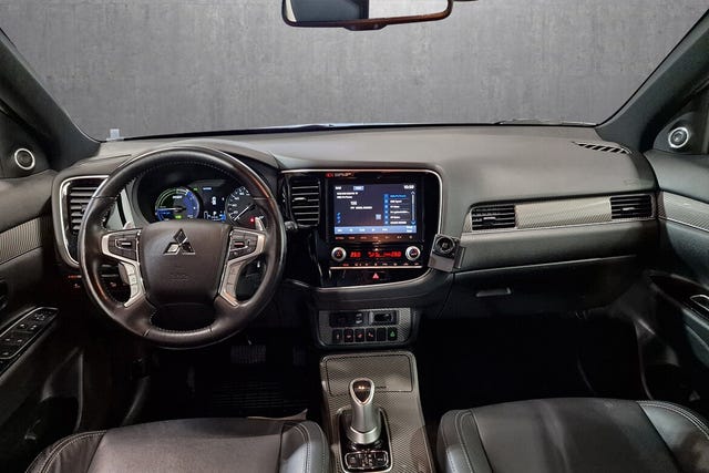 2020 MITSUBISHI OUTLANDER - 16