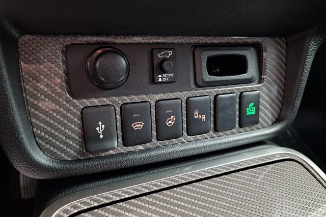 2020 MITSUBISHI OUTLANDER - 24