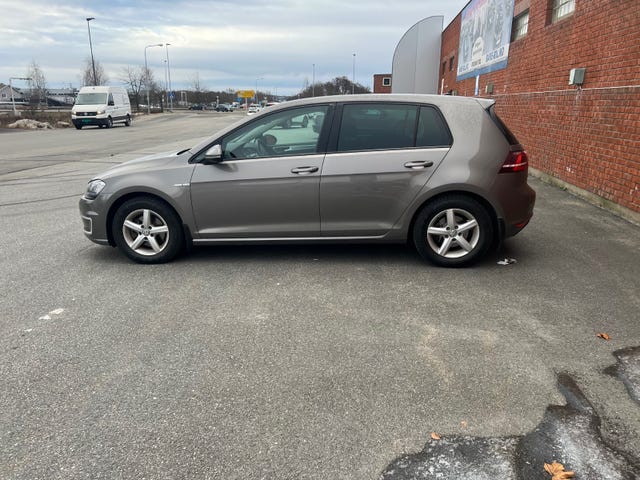 WVWZZZAUZFW911114 2015 VOLKSWAGEN GOLF-3