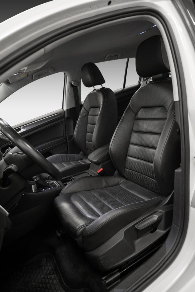 2019 VOLKSWAGEN GOLF - 22