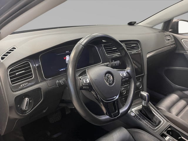 2019 VOLKSWAGEN GOLF - 8