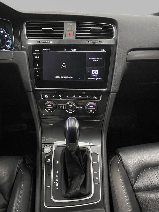 2019 VOLKSWAGEN GOLF - 11