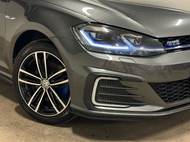 2019 VOLKSWAGEN GOLF - 11