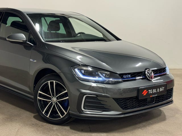 2019 VOLKSWAGEN GOLF - 10