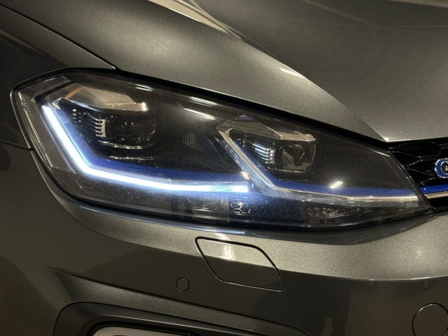 2019 VOLKSWAGEN GOLF - 13