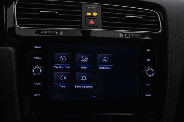 2019 VOLKSWAGEN GOLF - 21