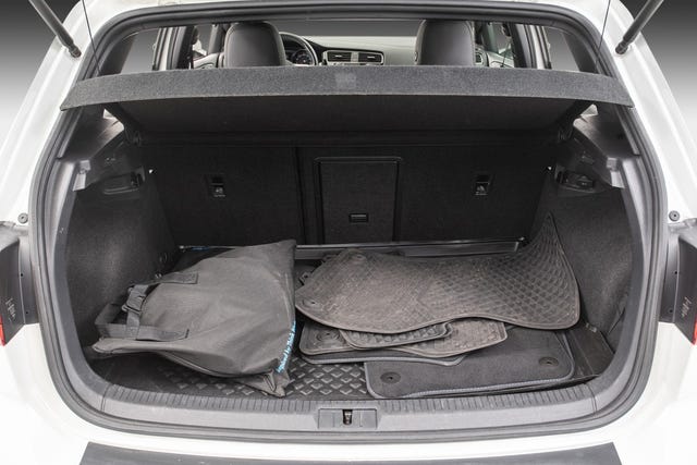2019 VOLKSWAGEN GOLF - 25