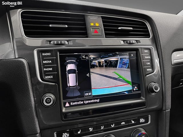 2015 VOLKSWAGEN GOLF - 16