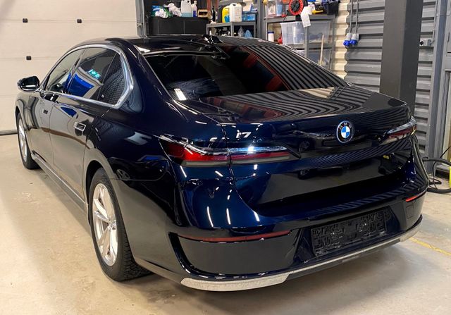 2023 BMW I7 - 4