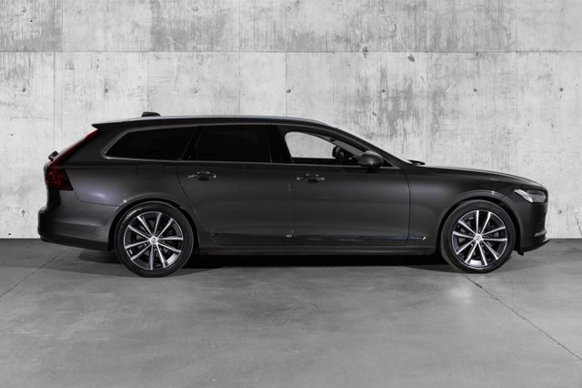 2021 VOLVO V90 - 9