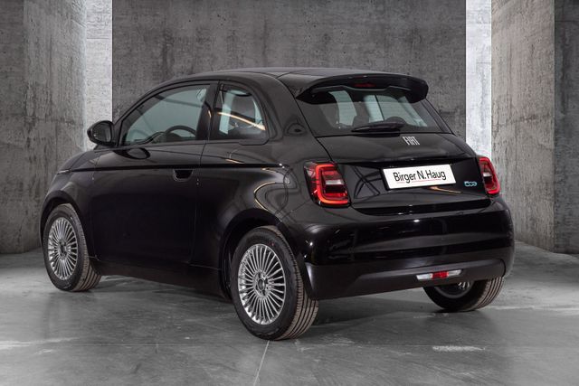 ZFAEFAC4XNX095651 2022 FIAT 500-4