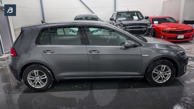 2018 VOLKSWAGEN GOLF - 12