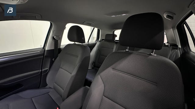 2018 VOLKSWAGEN GOLF - 39