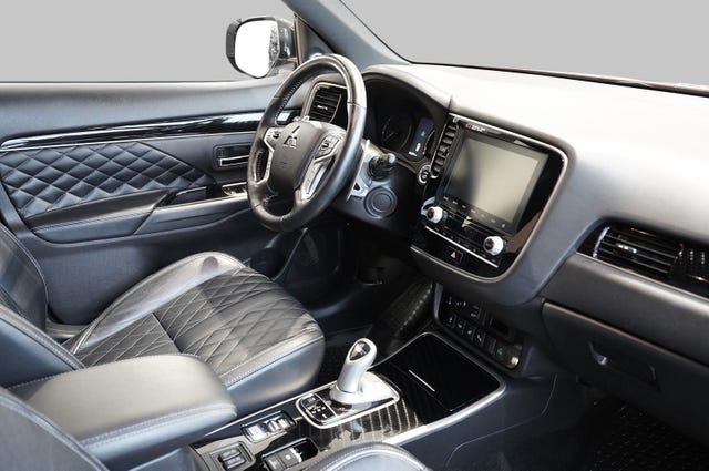 2020 MITSUBISHI OUTLANDER - 16
