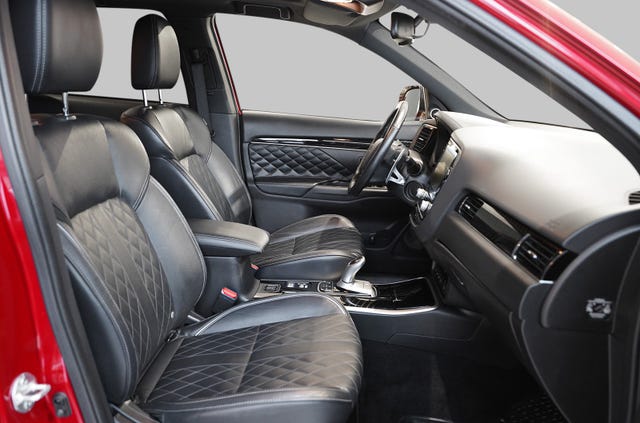 2020 MITSUBISHI OUTLANDER - 15