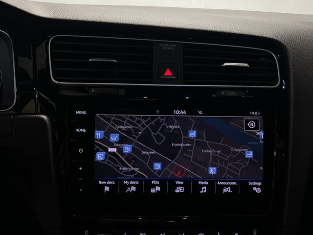 2018 VOLKSWAGEN GOLF - 31