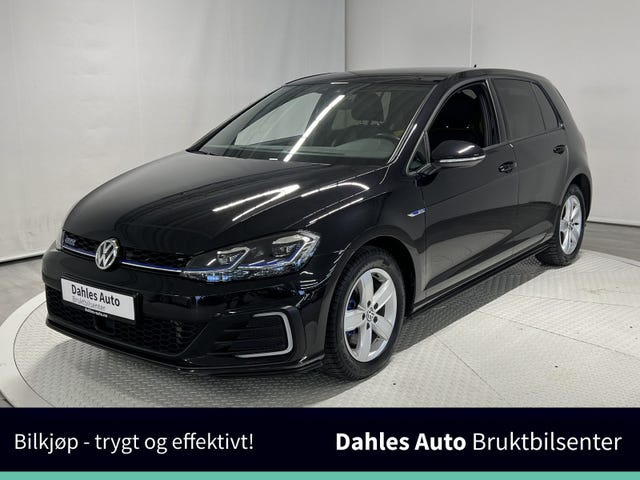 WVWZZZAUZJW813521 2018 VOLKSWAGEN GOLF-0
