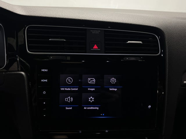 2018 VOLKSWAGEN GOLF - 26