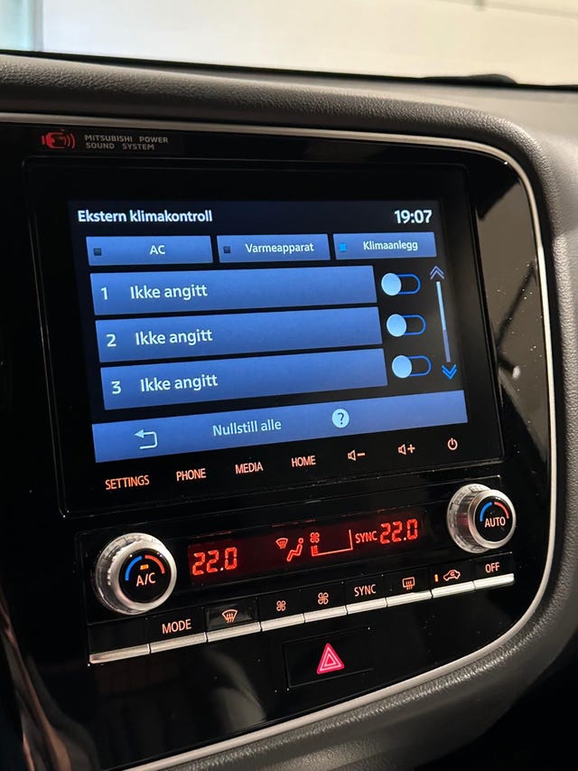 2020 MITSUBISHI OUTLANDER - 26