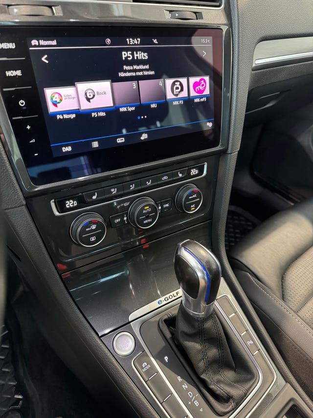 2019 VOLKSWAGEN GOLF - 13