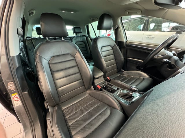 2019 VOLKSWAGEN GOLF - 8