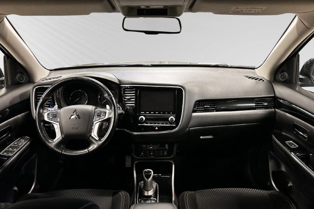 2020 MITSUBISHI OUTLANDER - 10