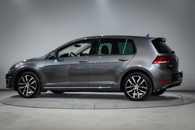 2019 VOLKSWAGEN GOLF - 12