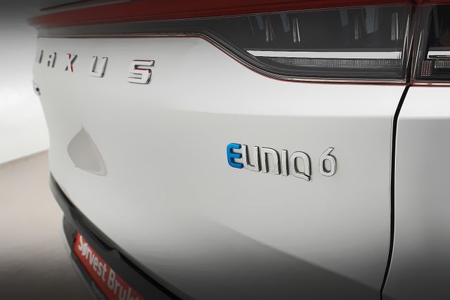 2022 MAXUS EUNIQ 6 - 30